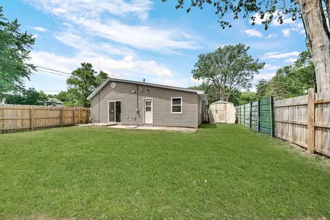 Exterior - 2349 Burr St, Gary, IN 46406 photo 5 of 6