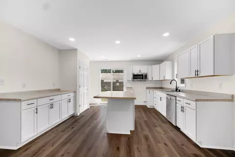 Kitchen - 2349 Burr St, Gary, IN 46406 photo 1 of 2