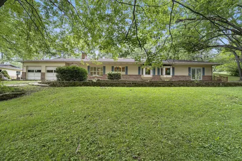 254 N 250, Valparaiso, IN 46385