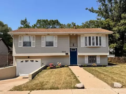 2240 Garfield St, Gary, IN 46404 photo 1