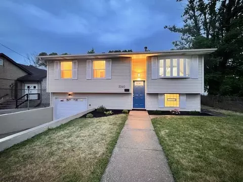 2240 Garfield St, Gary, IN 46404 photo 2