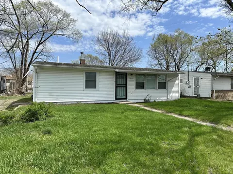 2133 Mckinley St, Gary, IN 46404