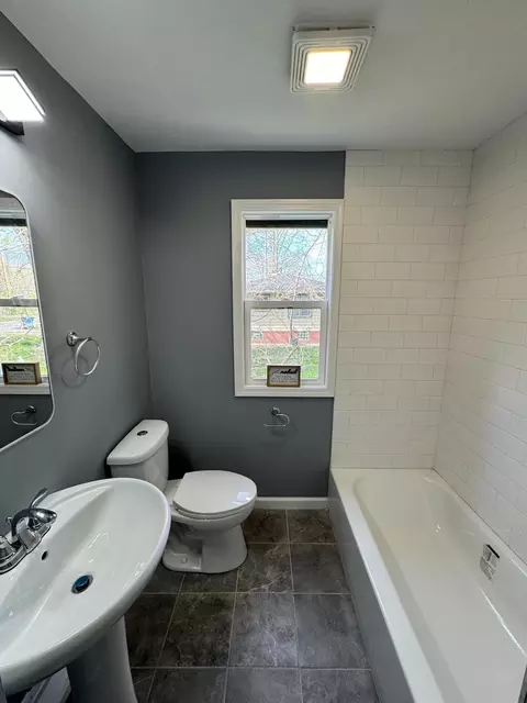 1136 Matthews St, Gary, IN 46406 photo 19