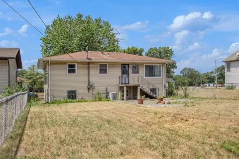 Exterior - 1529 Hovey St, Gary, IN 46406 photo 9 of 10