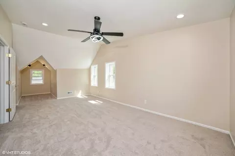 Bedroom - 933 E 44th Pl, Gary, IN 46409 photo 5 of 7