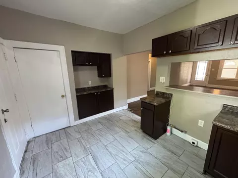 3844 Adams St, Gary, IN 46408 photo 4