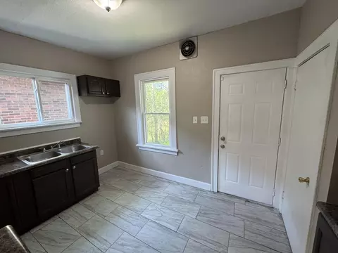3844 Adams St, Gary, IN 46408 photo 5