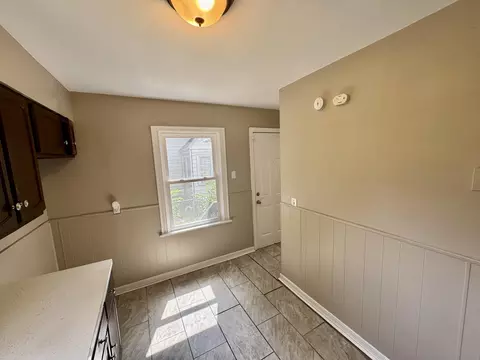 Entry Way - 840 E 44th Ave, Gary, IN 46409 photo 1 of 1
