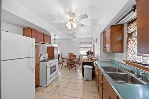 3932 E 14th Ave, Gary, IN 46403 photo 5