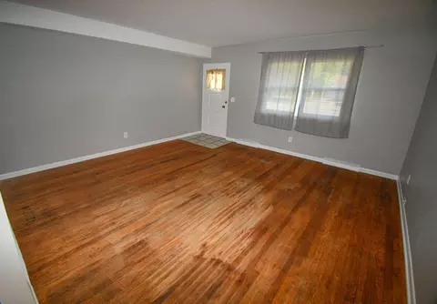 Living - 367 Commanche Dr, Lowell, IN 46356 photo 2 of 5