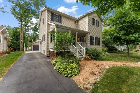 481 Ridgeland Ave, Valparaiso, IN 46385