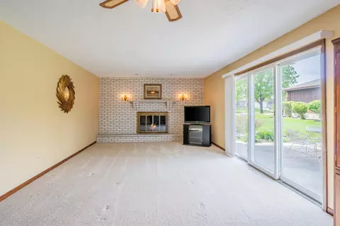 8764 Clark Pl, Crown Point, IN 46307 photo 29