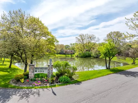 8764 Clark Pl, Crown Point, IN 46307 photo 5