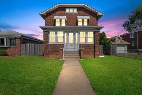 2019 Calumet Ave, Whiting, IN 46394