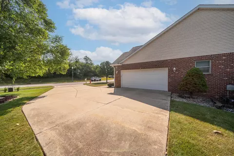 956 Ryan Ct, Crown Point, IN 46307 photo 33