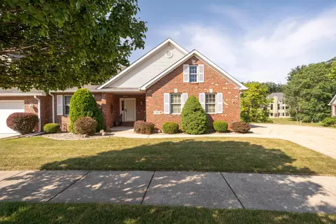 956 Ryan Ct, Crown Point, IN 46307 photo 1