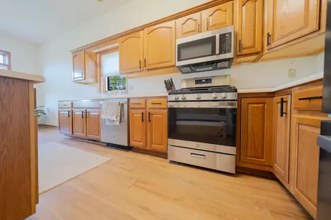 956 Ryan Ct, Crown Point, IN 46307 photo 10