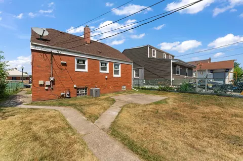 1458 Shell St, Hammond, IN 46320 photo 11