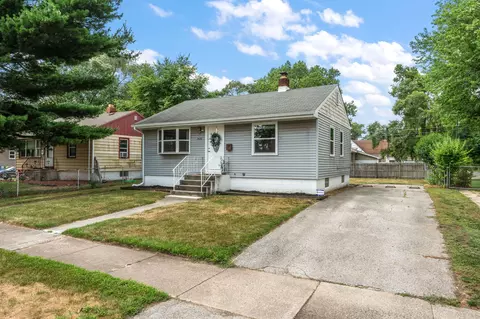 7420 White Oak Ave, Hammond, IN 46324