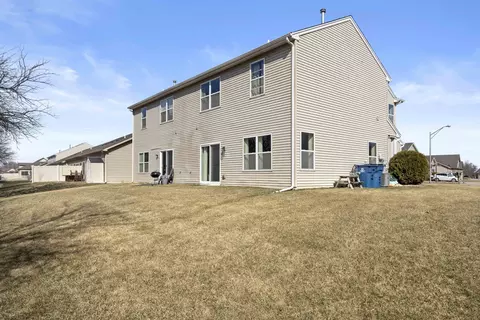 1252 Sawgrass Dr, Griffith, IN 46319 photo 19