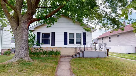 6639 Alexander Ave, Hammond, IN 46323