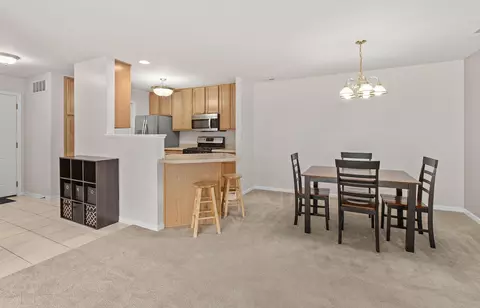 526 Cambridge Ct #1B, Munster, IN 46321 photo 6