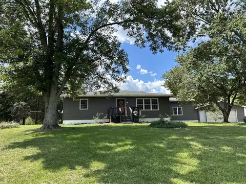 7355 S 200 W, North Judson, IN 46366