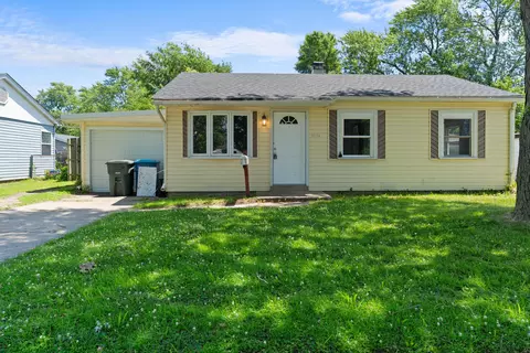 7831 Chestnut Ave, Hammond, IN 46324