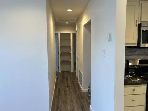 Entry Way - 3902 W 21st Ave, Gary, IN 46404 photo 1 of 1