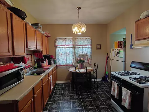 3761 Jackson St, Gary, IN 46408 photo 3