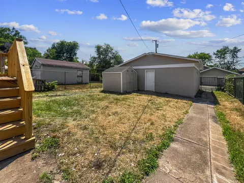 Exterior - 642 Fillmore St, Gary, IN 46402 photo 4 of 5