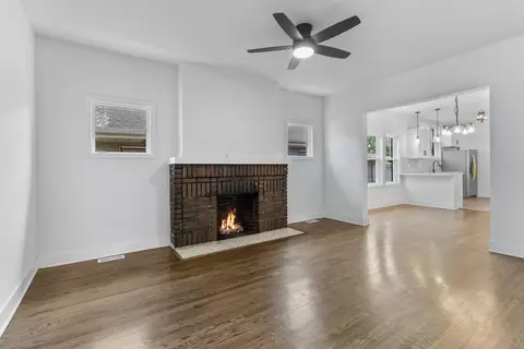 Living - 642 Fillmore St, Gary, IN 46402 photo 2 of 3