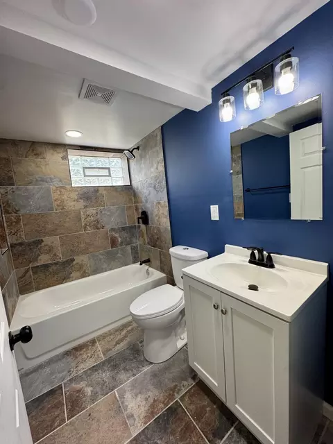 564 Hamlin St, Gary, IN 46406 photo 11