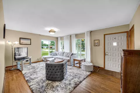 Living - 8232 Howard Ave, Munster, IN 46321 photo 1 of 1