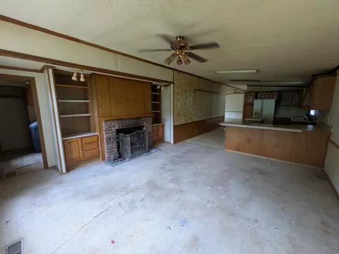 10309 Kennedy St, Schneider, IN 46376 photo 7