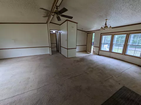 10309 Kennedy St, Schneider, IN 46376 photo 15