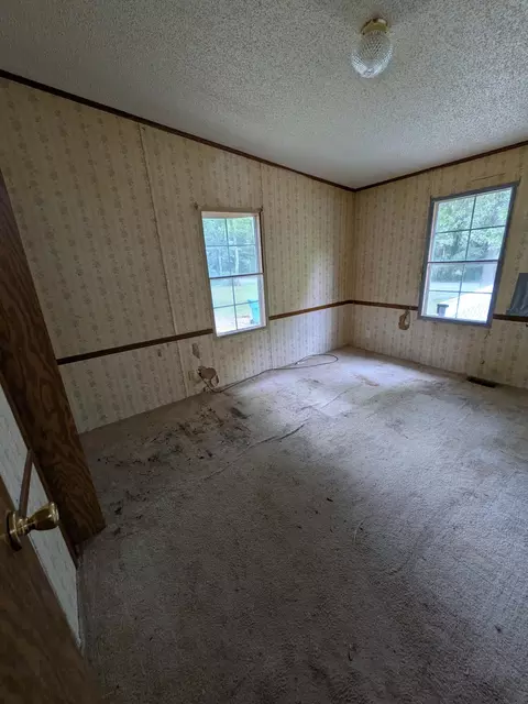 10309 Kennedy St, Schneider, IN 46376 photo 18