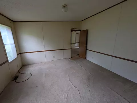 10309 Kennedy St, Schneider, IN 46376 photo 14