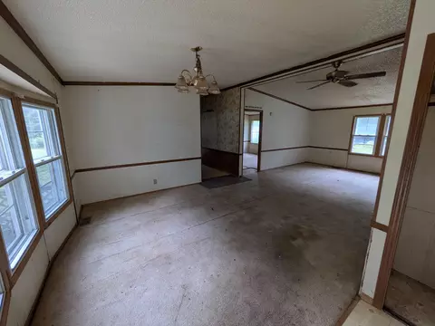 10309 Kennedy St, Schneider, IN 46376 photo 3