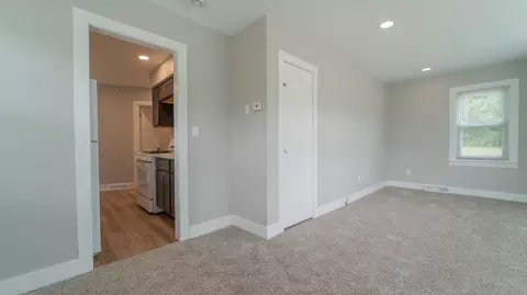 2459 S St Rd 2, Valparaiso, IN 46385 photo 10