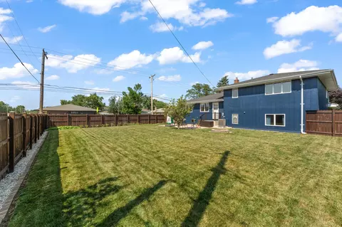 Exterior - 8106 Tapper Ave, Munster, IN 46321 photo 5 of 7