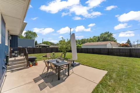 Exterior - 8106 Tapper Ave, Munster, IN 46321 photo 3 of 7