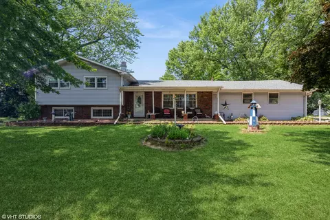 144 S State Rd 2, Valparaiso, IN 46385