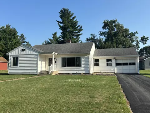 949 W Milroy Ave, Rensselaer, IN 47978