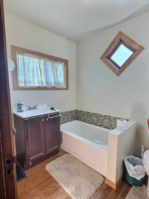 136 E Main St, Brook, IN 47922 photo 11