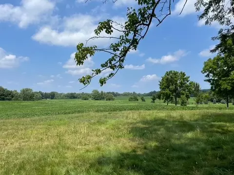 237 Joliet Rd, Valparaiso, IN 46385