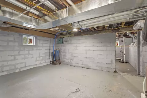 4140 Whitcomb St, Gary, IN 46408 photo 16