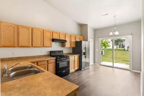 7615 E 111th Ln, Crown Point, IN 46307 photo 8