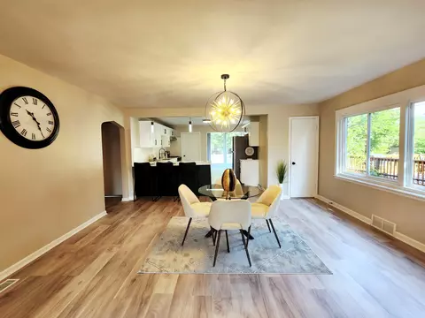 Dining - 653 W Taft St, Gary, IN 46404 photo 1 of 1