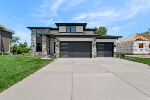 756 Cirque Dr, Crown Point, IN 46307 photo 3